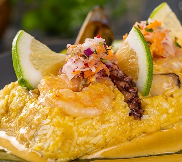 Bollos de Palmito Mixto con Mariscos
